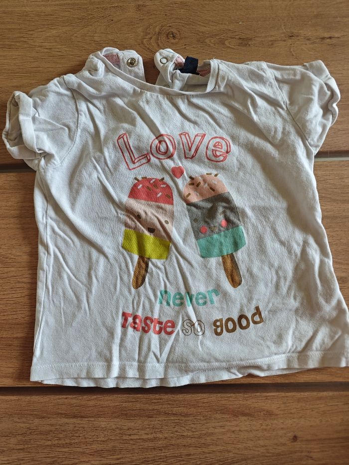 Lots tee shirts bébé fille 24 mois parfait état - photo numéro 3