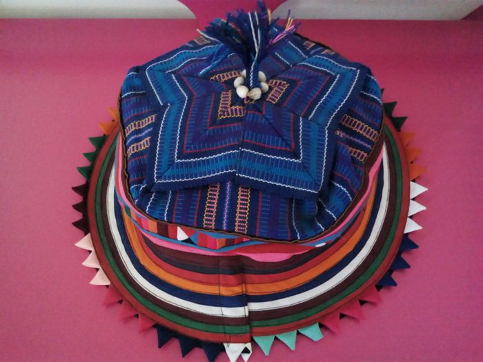 Chapeau multicolore de Thaïlande - photo numéro 9