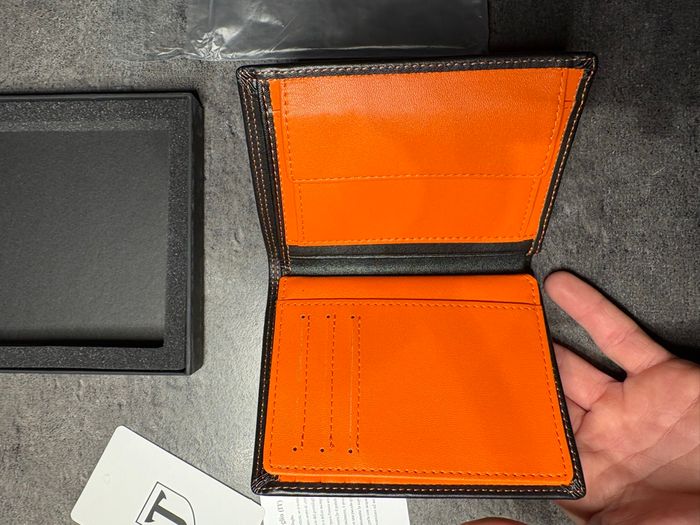 Porte feuille - photo numéro 6