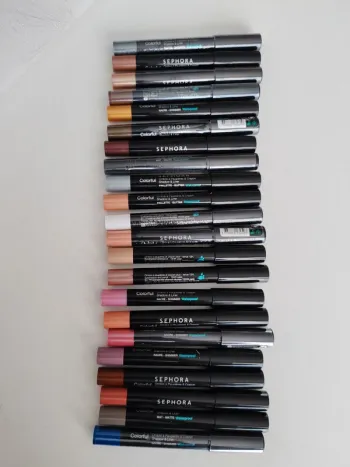 Ombre à paupières et crayon waterproof