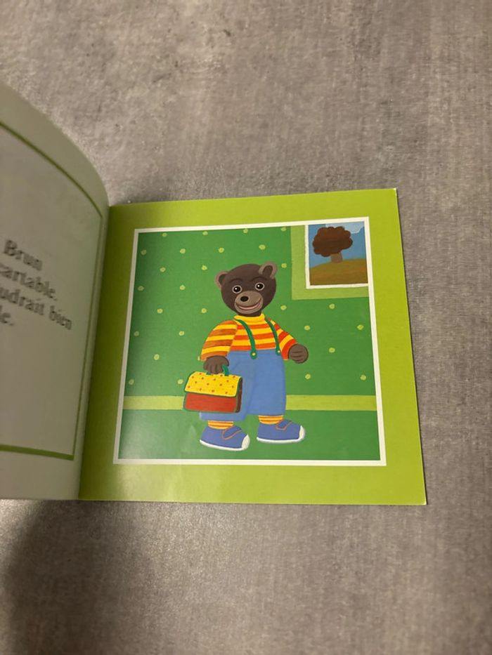 Livre Petit Ours Brun veut aller à l’école - photo numéro 2