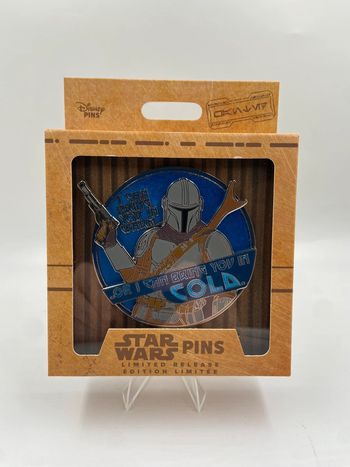 Disney pin's The Mandalorian Jumbo Pin, Star Wars: The Mandalorian