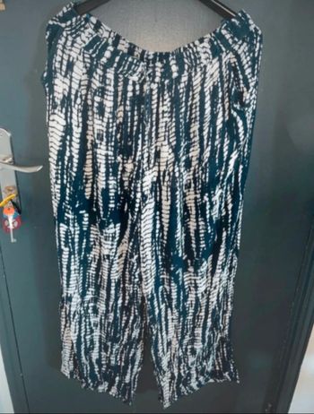 Très beau pantalon fluide