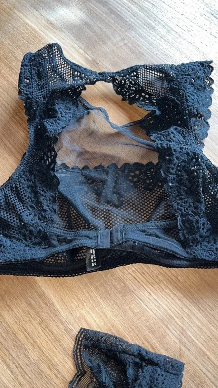 Lot de 4 sous vêtements undiz taille S et 90B - photo numéro 8