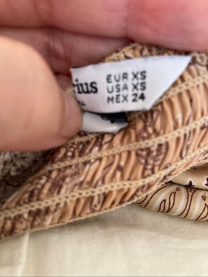 Crop top stradivarius XS - photo numéro 5