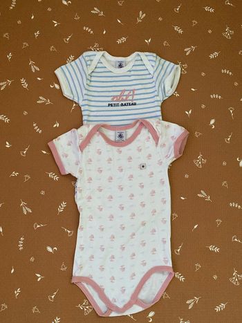 Lot bodys 24 mois - Petit Bateau