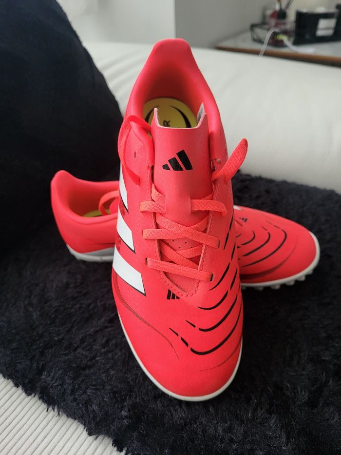 Chaussure de football adidas prédateur - photo numéro 2