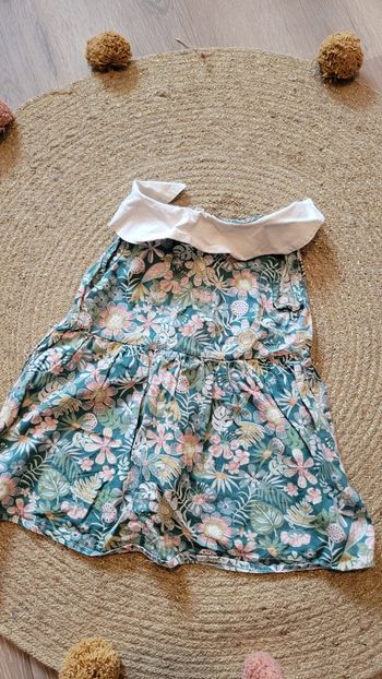 Robe col Claudine