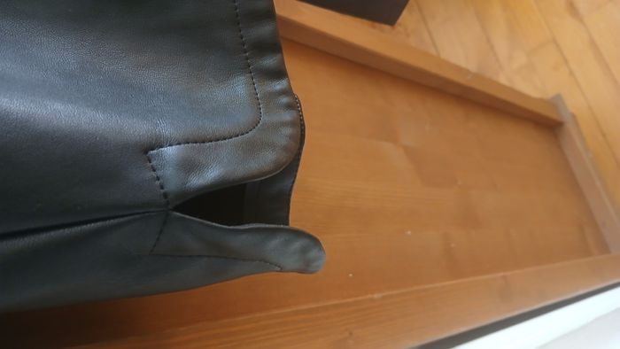 robe simili cuir  noire - photo numéro 3