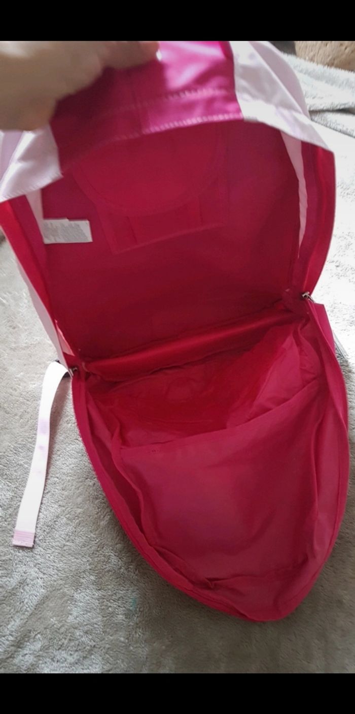 Sac à dos nike neuf - photo numéro 6