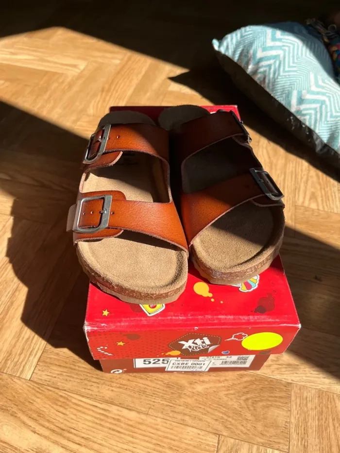 Sandales mixte 32 XTI