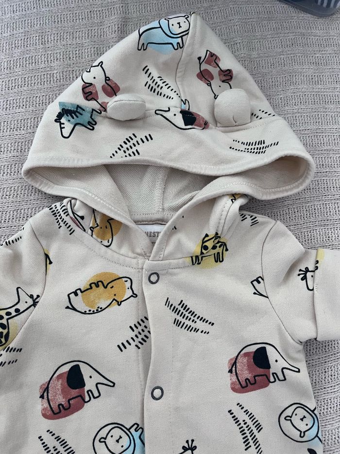 Combishort à capuche - photo numéro 3