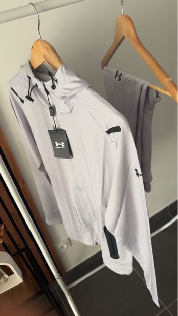 Ensemble Under Armour gris clair