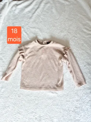 Pull léger kiabi 18 mois