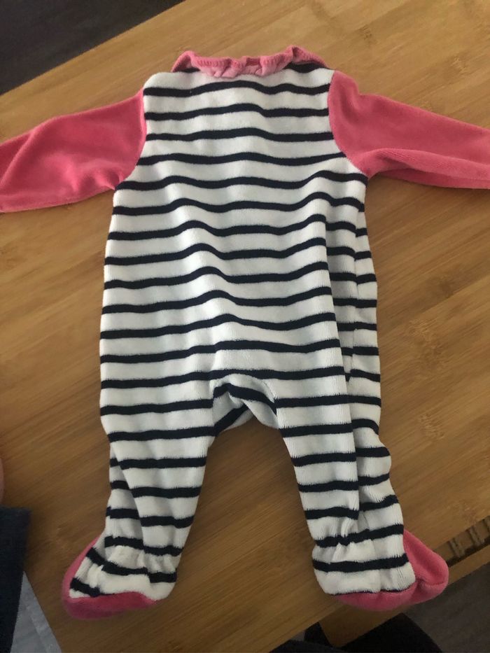 Pyjama 1 mois - photo numéro 2