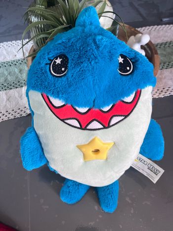 Veilleuse requin stars belly