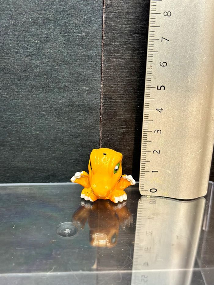 Figurine monstre fantastique fantasy horreur toy zombie, digimon agumon