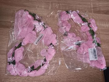 Lot de 2 couronnes de fleurs