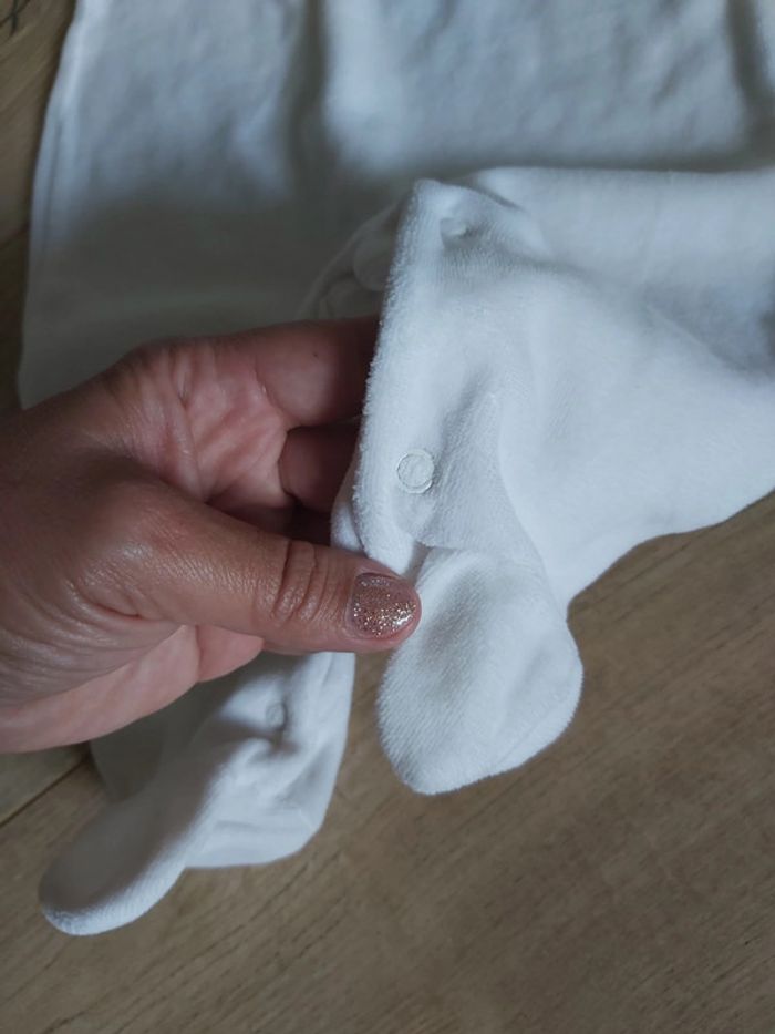 Grenouillère/pyjama sans manches offerte pour tout achat - photo numéro 3