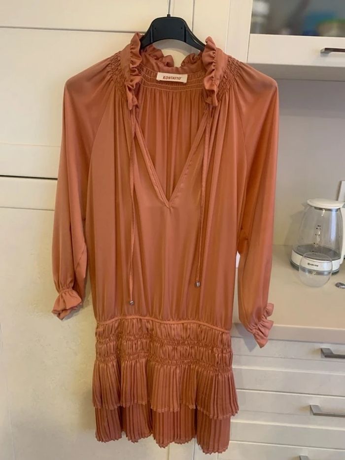 Vestito kontatto taglia S colore rosa salmone effetto seta. - photo numéro 3