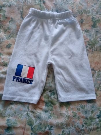 Short 4 ans