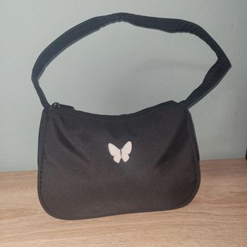 Liquidation 50% petit sac à main 🦋