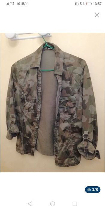 Chemise  Jennyfer T. 36 motif camouflage