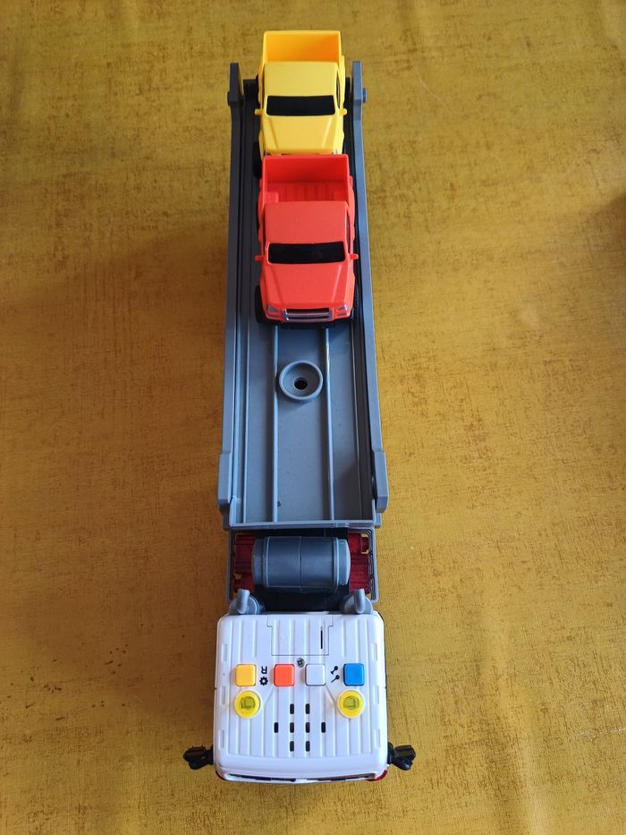 Camion porte voiture - photo numéro 2