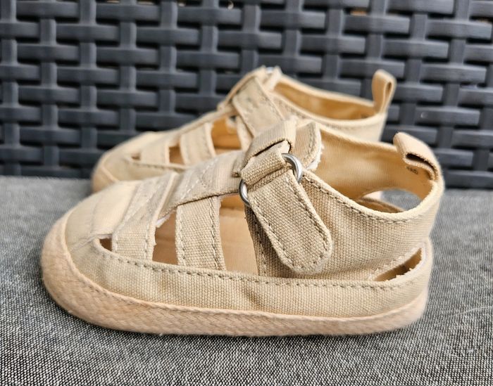 Sandales bébé - photo numéro 3