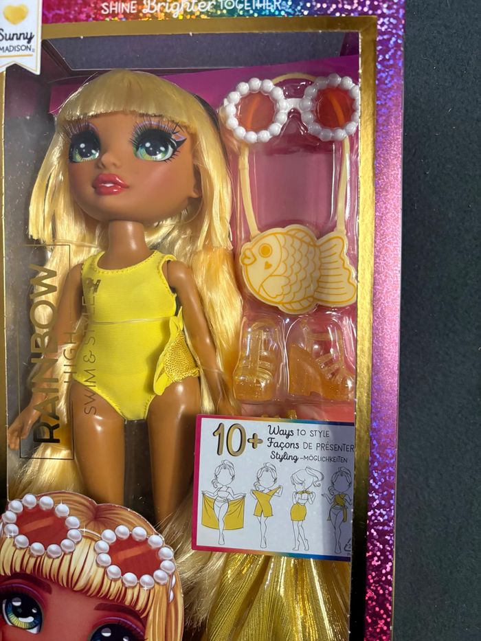 Rainbow High - Poupée Suny Red Maillot De Bain - photo numéro 2