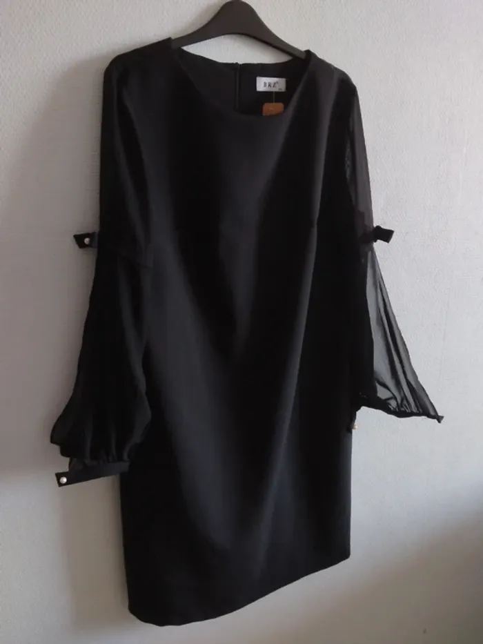 Robe chic taille 42 - photo numéro 2