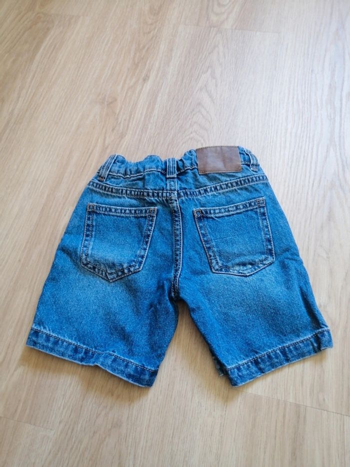 Short 4 ans - photo numéro 2