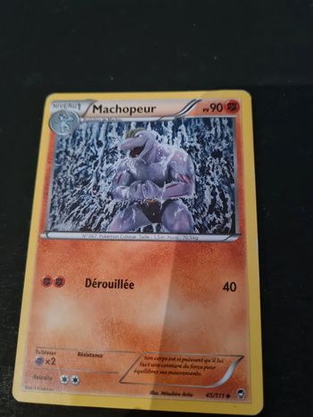Carte pokémon Machopeur 45/111