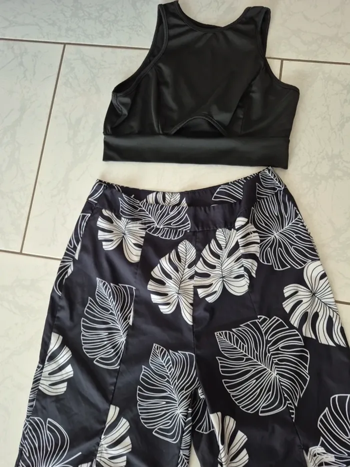 Ensemble pantalon et débardeur - photo numéro 3