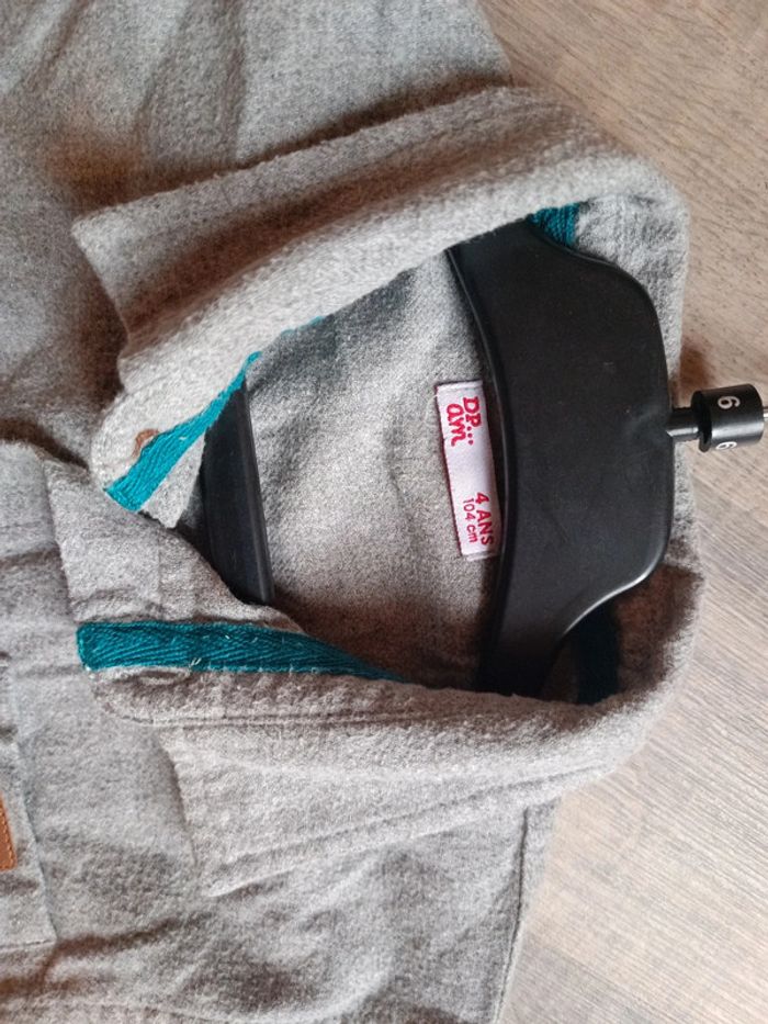 Chemise enfant 4 ans - photo numéro 2