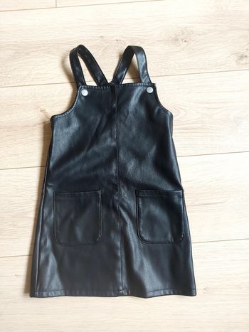 Robe noire primark 5 ans
