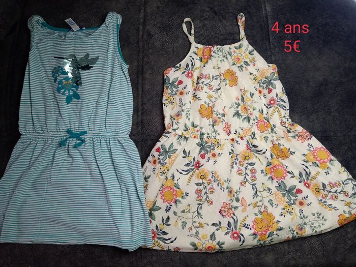 Lot de vêtements fille de 2.3.4 ans - photo numéro 5