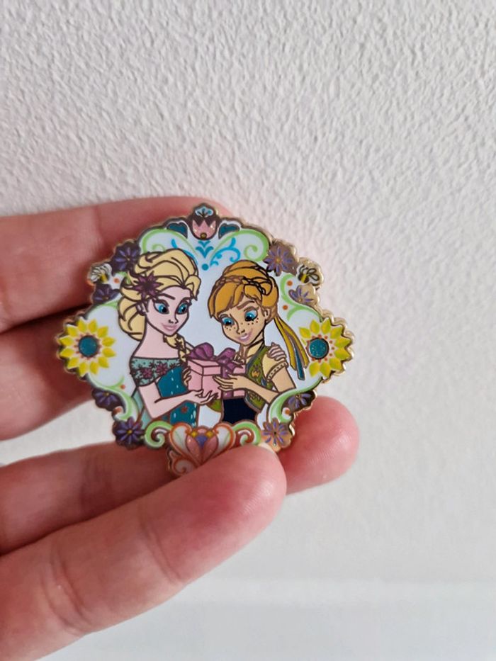 Pins elsa et Anna