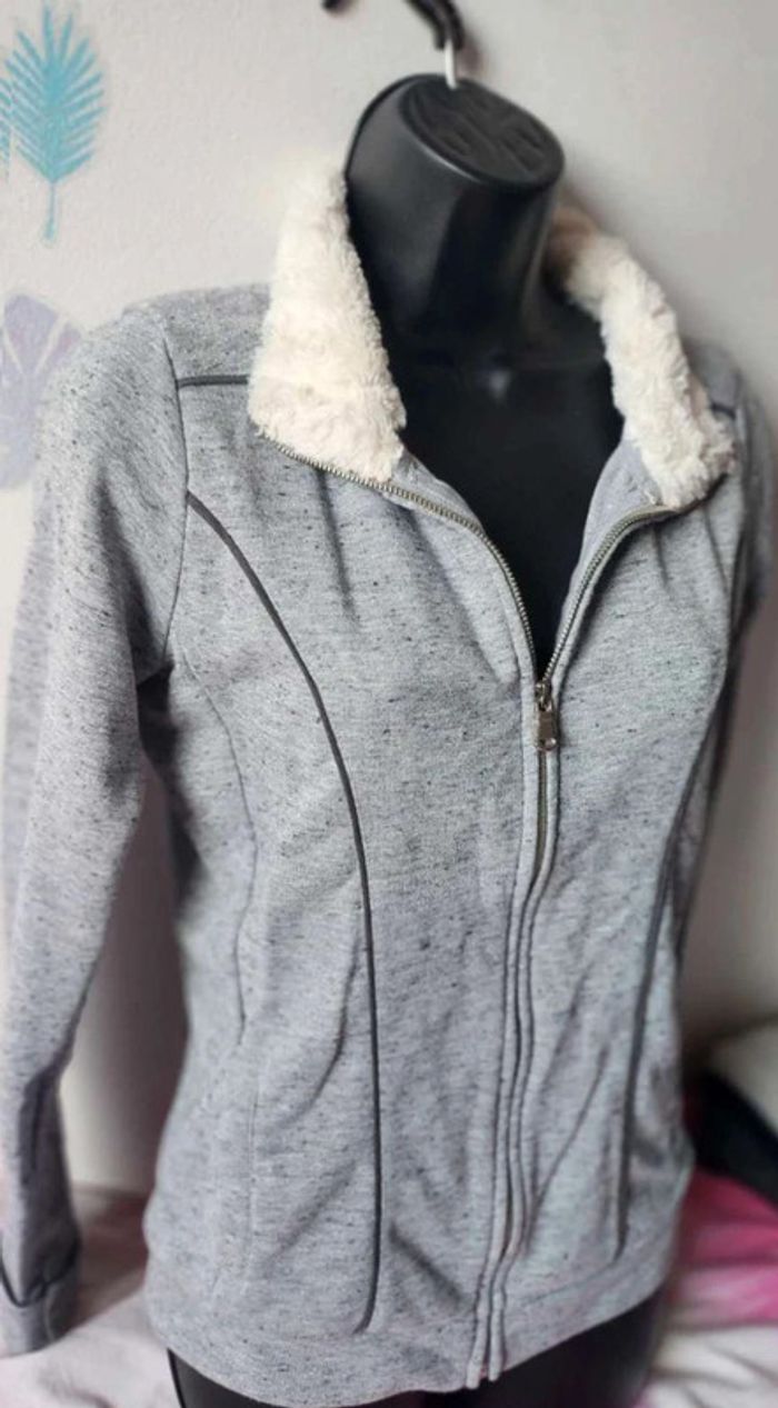 Gilet zippée - photo numéro 2