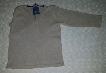Pull 12-18 mois