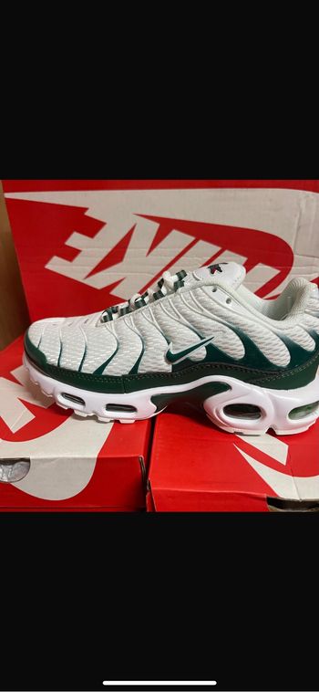 Nike tn Lacoste 35