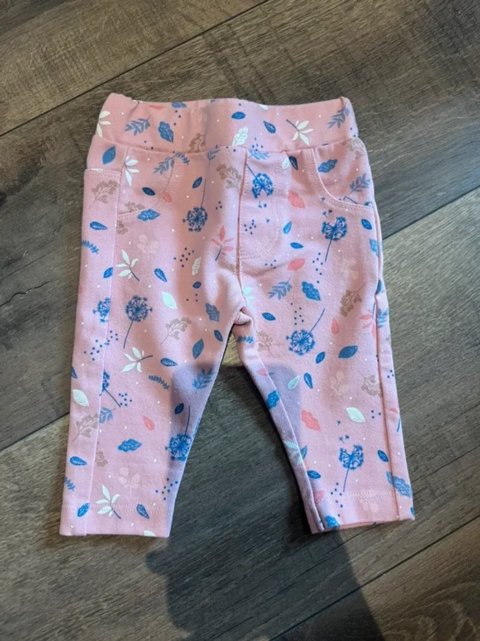 Legging fleuris rose 3 mois