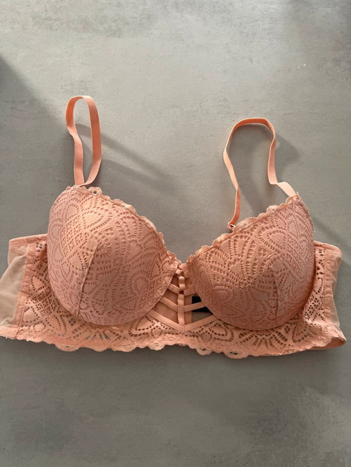 Soutien gorge push up undiz 95B saumon