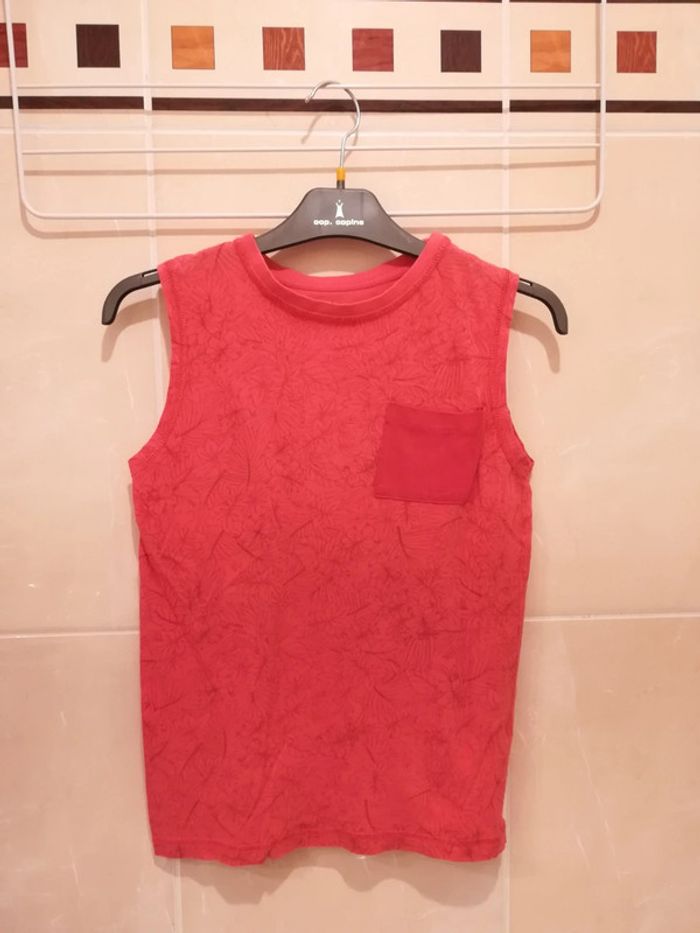 Débardeur neuf étiqueté T10 ans - V92B