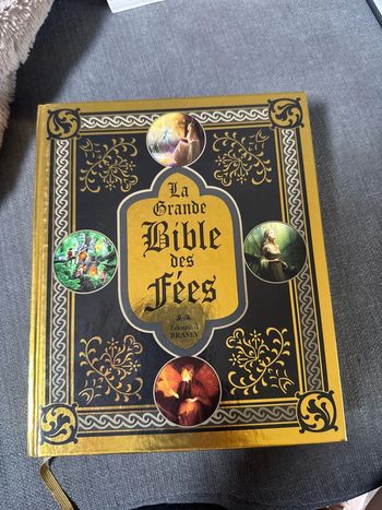 La grande bible des fées