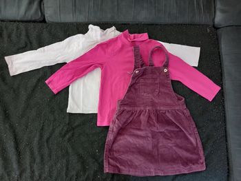 Lot de 3 habits fille taille 24 mois