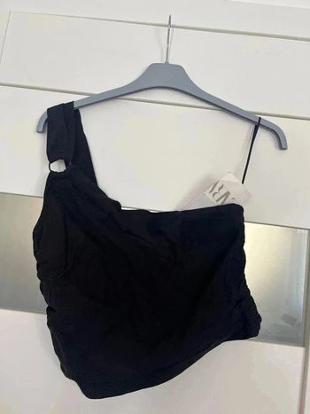 Haut Zara