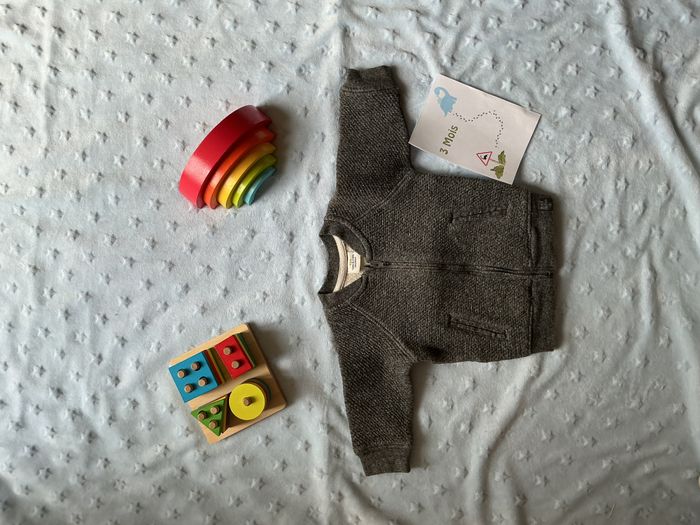 gilet zippé gris très chaud 3 mois tape à l'oeil