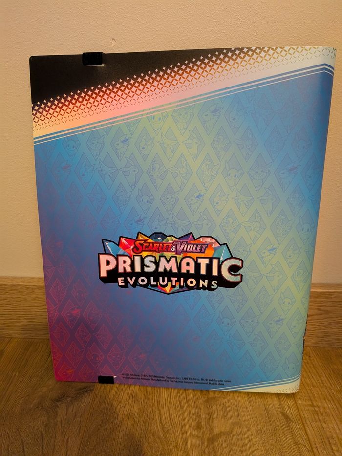 Classeur pokémon Evoli évolutions prismatiques - photo numéro 2