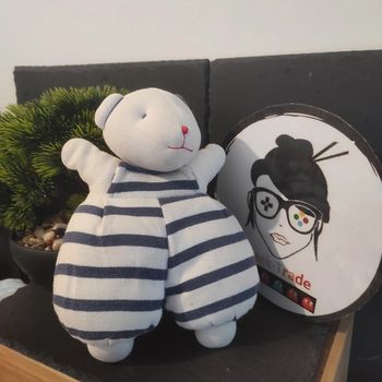 peluche ours blanc bleu marin marine b.b plaisir rouge bb Rayures Rayé Salopette